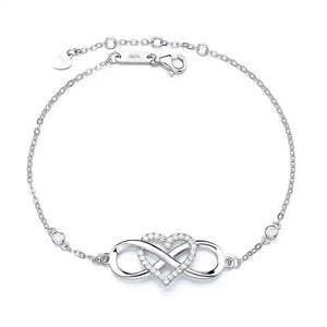 Heart Charm Bracelet for Women โ 18K Gold Plated, Heart Link Chain, Gift-Ready