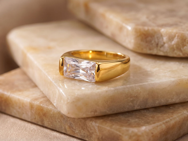 Gold Jewelry That Doesn't Tarnish: The Tested 2026 Buyer's Guide