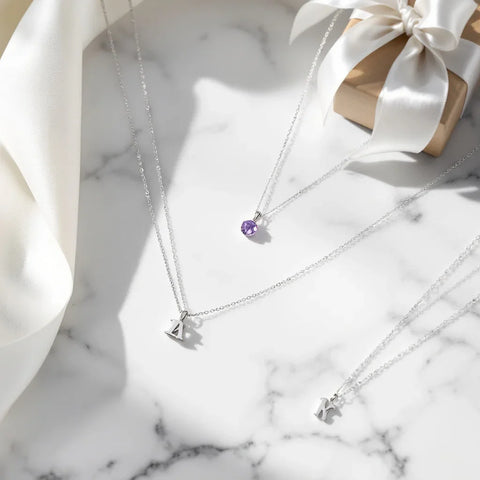 Best Jewelry for a 30th Birthday — Meaningful Gifts She'll Keep Forever