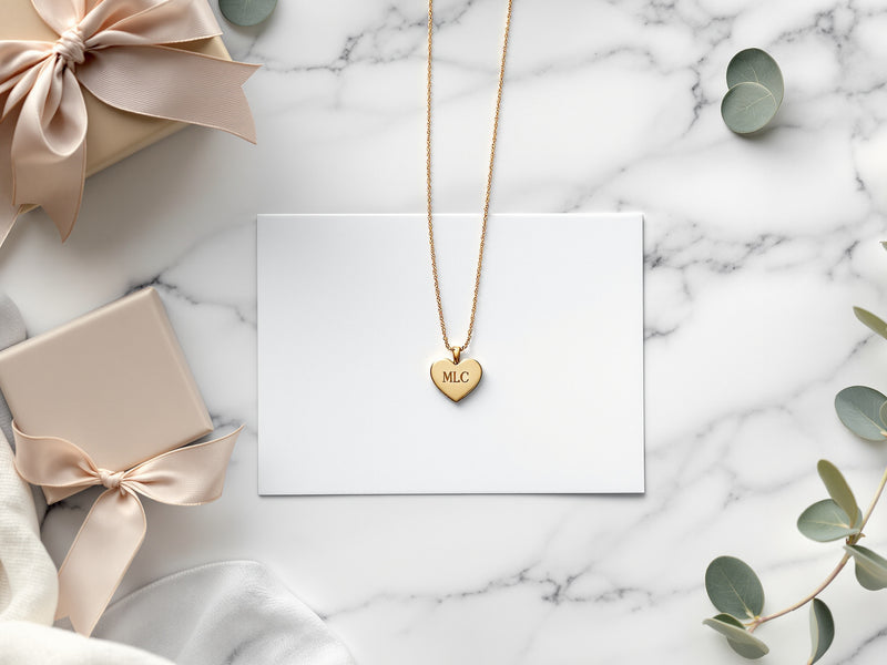 Sentimental Gifts for Mom: 15 Ideas She'll Actually Keep