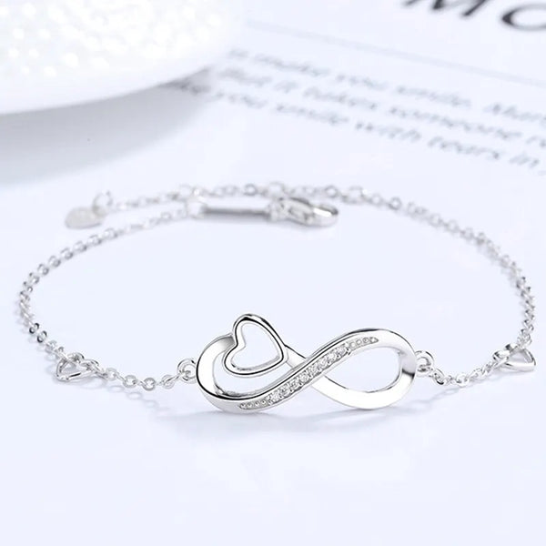 Heart Chain Bracelet for Women — 18K Gold Plated, Infinite Heart Link, Gift-Ready