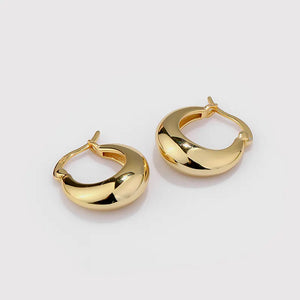Small Gold Hoop Earrings for Women — 925 Sterling Silver, 18K Gold Plated, 15mm