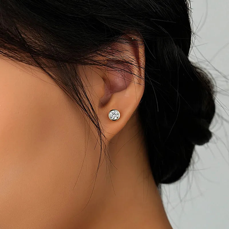 Round Zircon Stud Earrings - Gold Plated