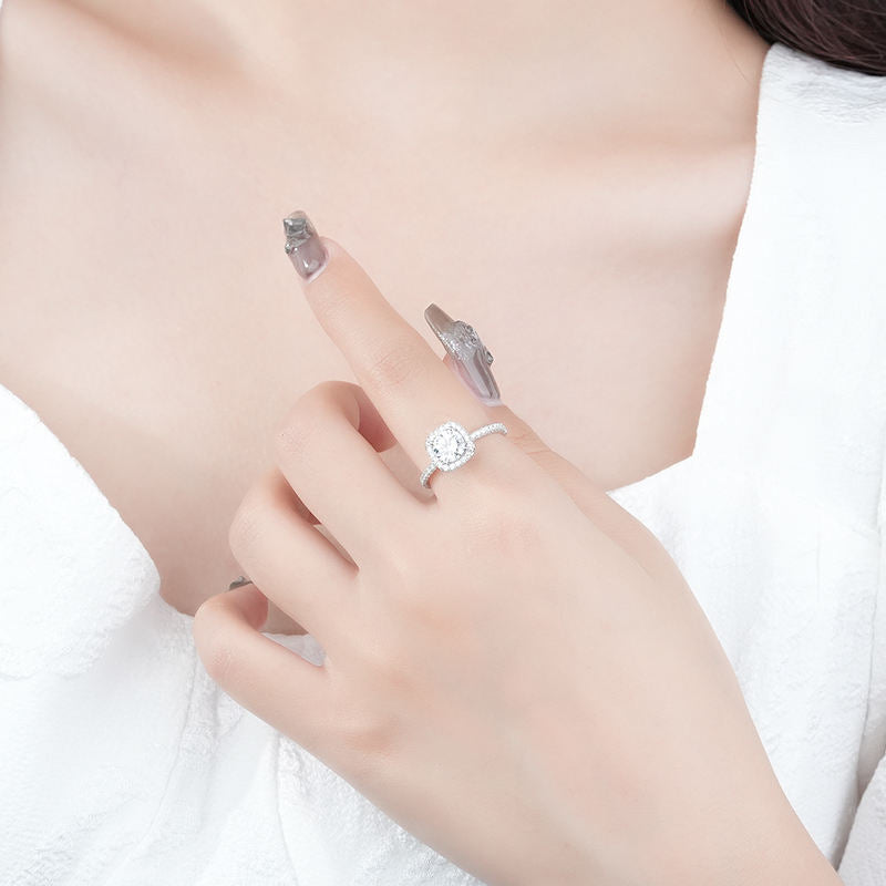 Moissanite Diamond Halo Ring - 5A Zircon Wedding Rings