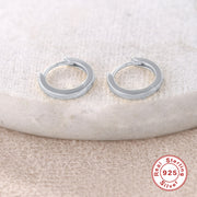 925 Sterling Silver Simple Hoop Earrings in Classic Silver