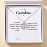 Lade Bild in die Galerieansicht, Mom Heart Necklace gift box with To My Grandma message card
